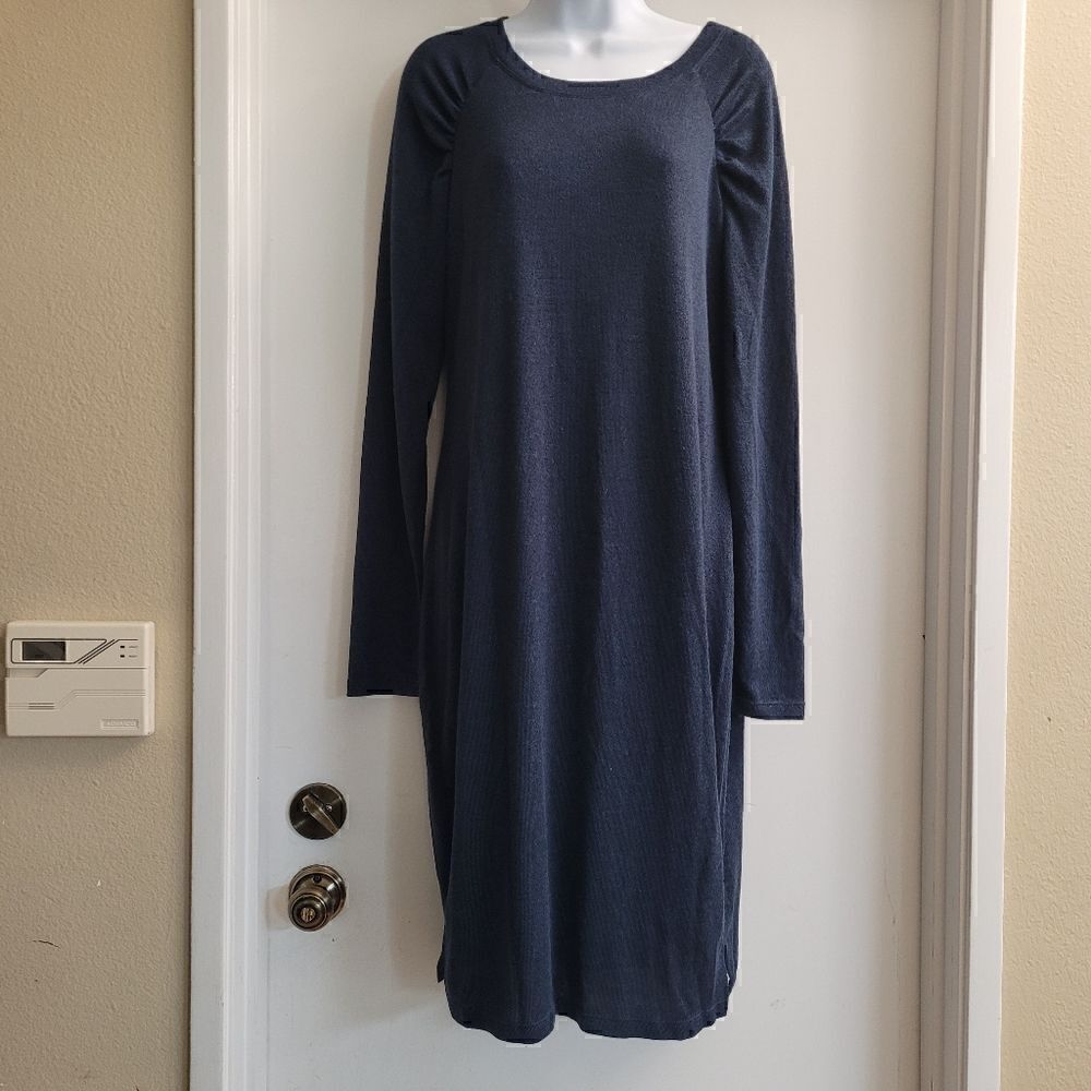 Motherhood fully lined blue heathered sweater dress